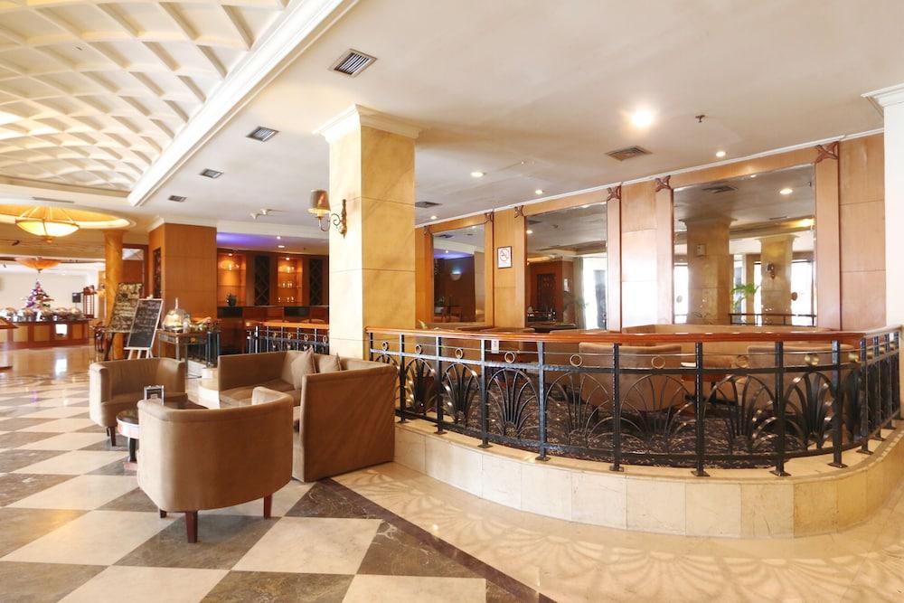 Hotel Kaisar - Lobby Lounge