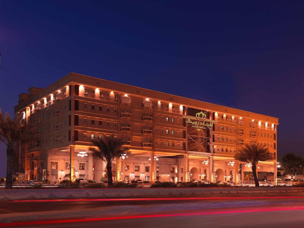 Amjad Royal Suites Hotel Jeddah - Featured Image