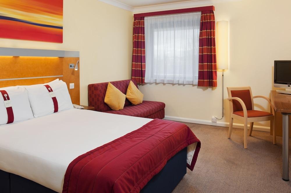 Holiday Inn Express London - Golders Green (A406), an IHG Hotel - Room