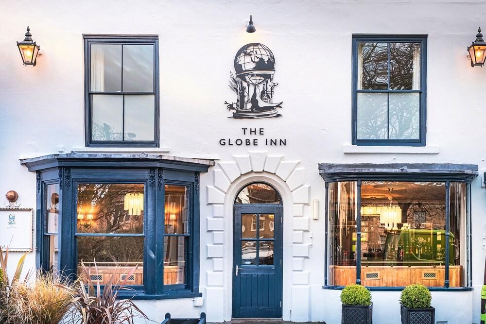The Globe Inn Wells - Featured Image