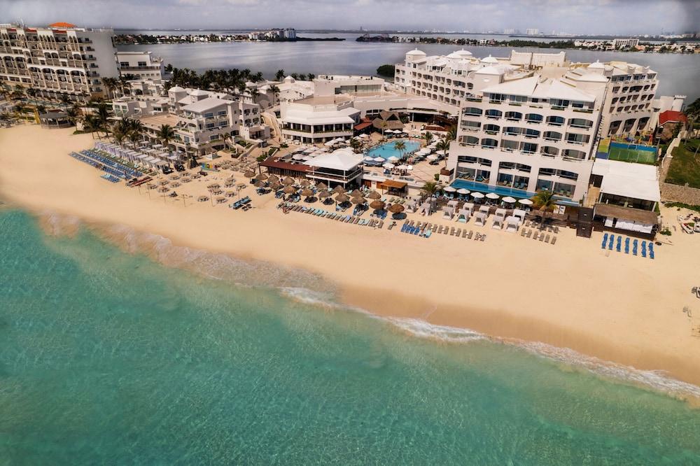 Wyndham Alltra Cancun All Inclusive Resort - Aerial View