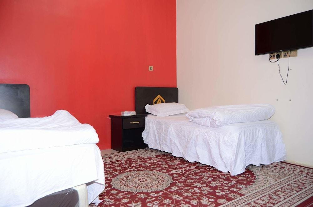 Al Eairy Furnished Apartments Nariyah 4 - Room