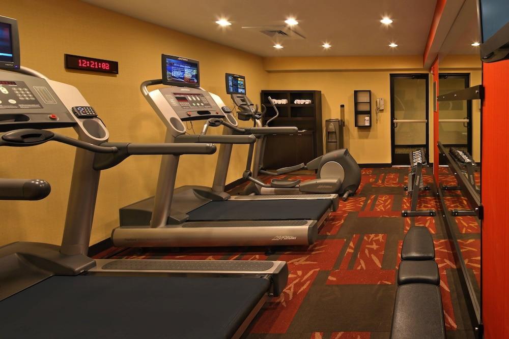 Courtyard by Marriott Hartford Cromwell - Fitness Facility