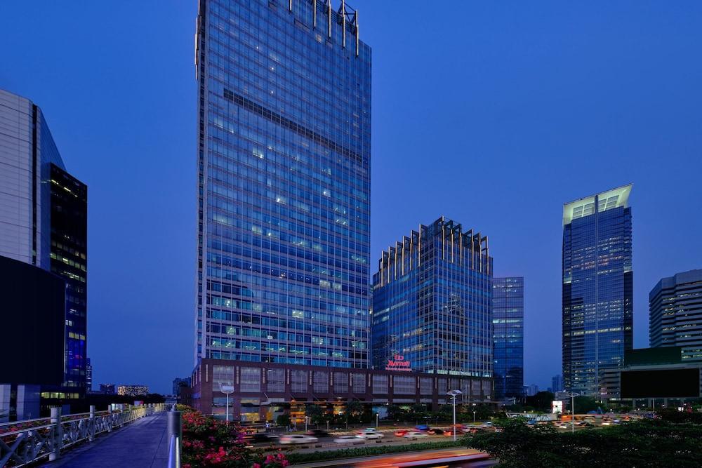 The Mayflower, Jakarta - Marriott Executive Apartments - Exterior