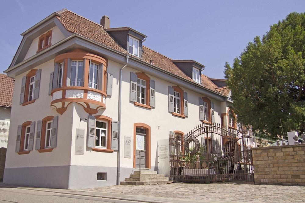 Gästehäuser Villa Delange - Featured Image