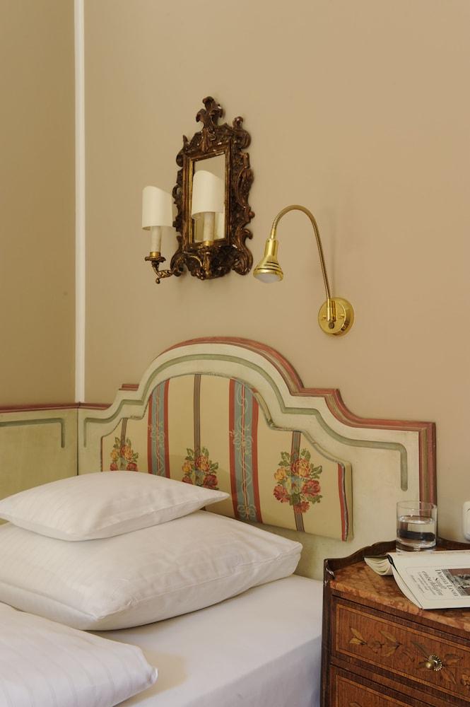Hotel Splendid-Dollmann - Room