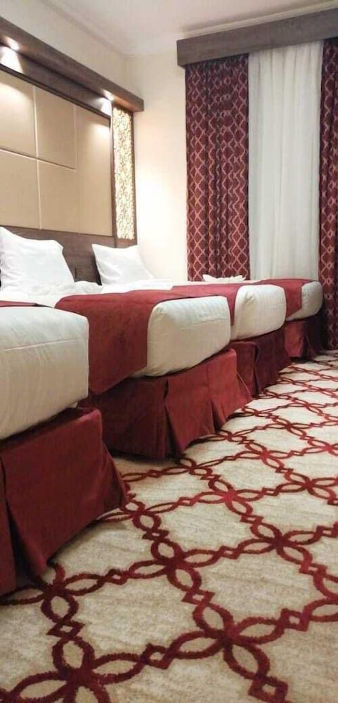 Baraket Al Saada Hotel - Room