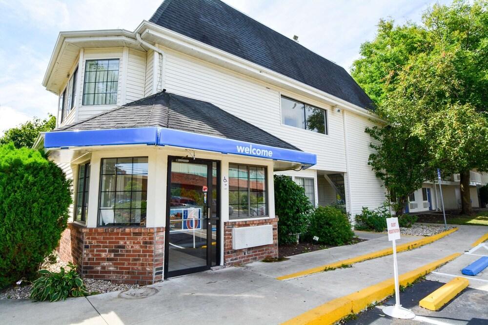 Motel 6 Wethersfield, CT - Hartford - Featured Image
