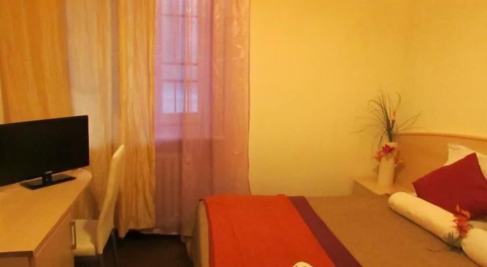 Hotel Ambra - Room