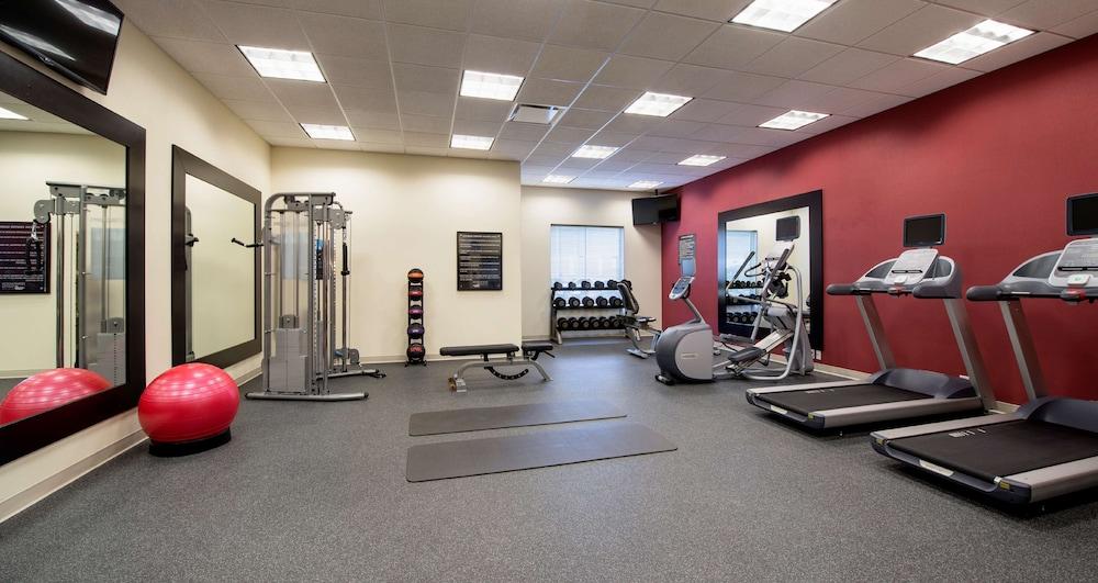 Homewood Suites by Hilton Winnipeg Airport-Polo Park, MB - Fitness Facility