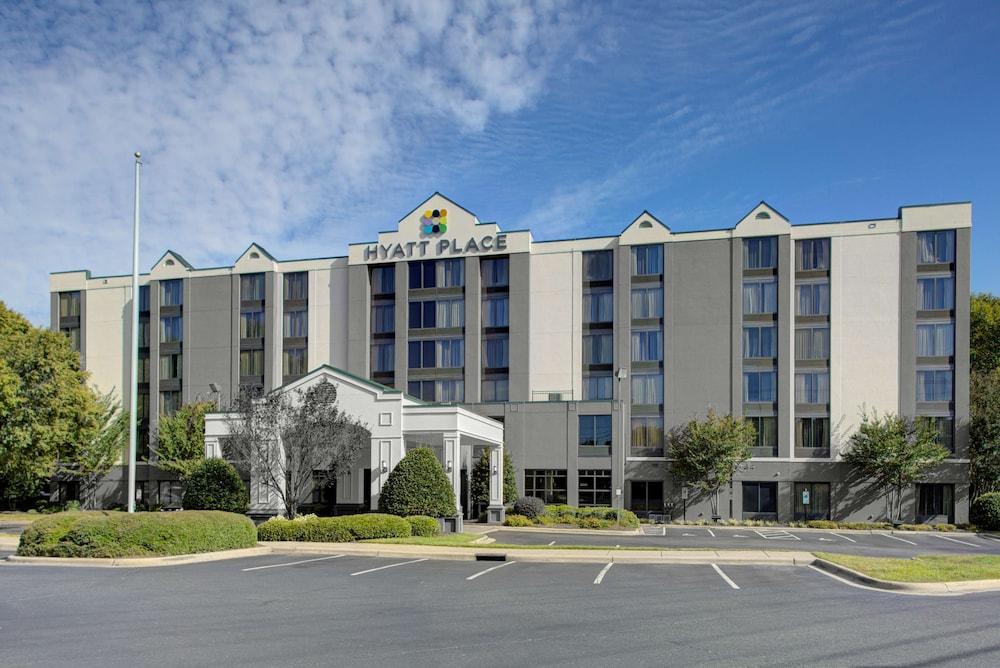 Hyatt Place Charlotte Airport / Billy Graham Parkway - Featured Image