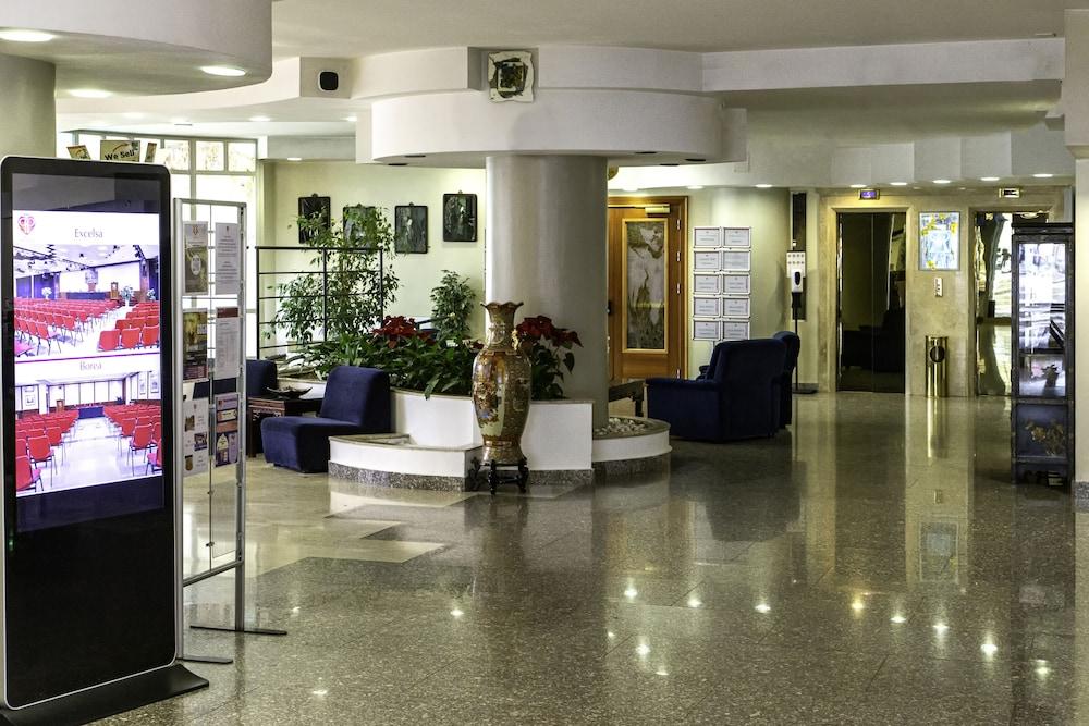 هوتل بينتا بالاس - Reception Hall