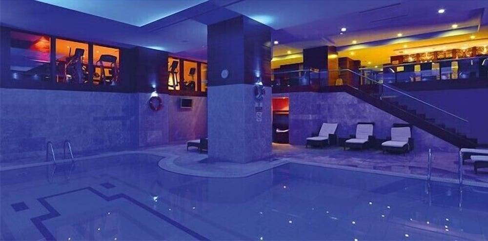 Tugcan Hotel - Indoor Pool