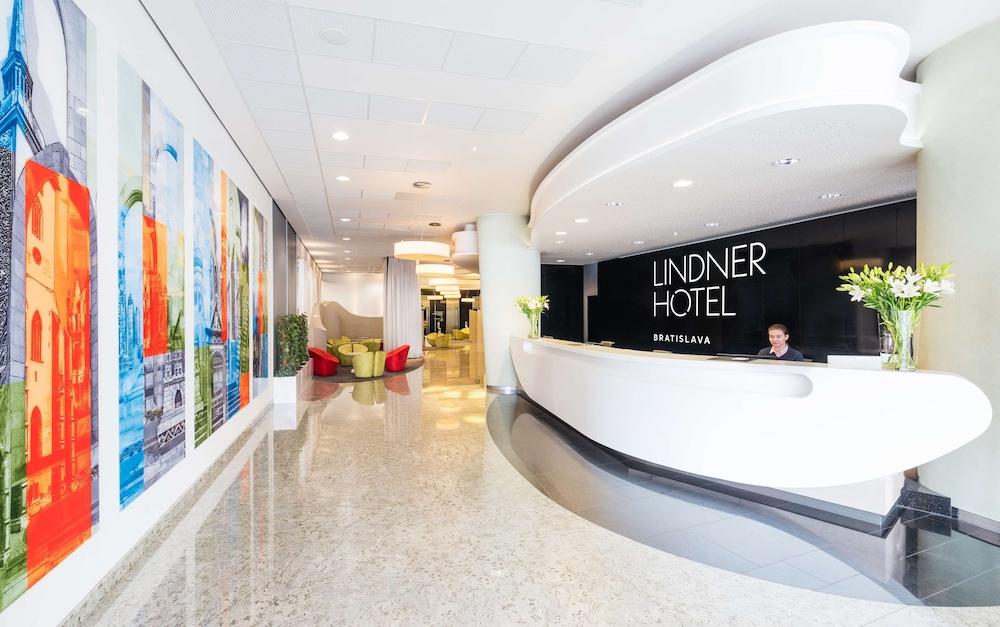 Lindner Hotel Bratislava, part of JdV by Hyatt - Lobby