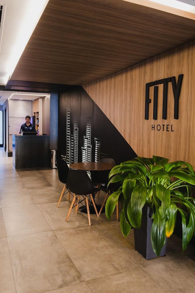 Fity Hotel - Lobby