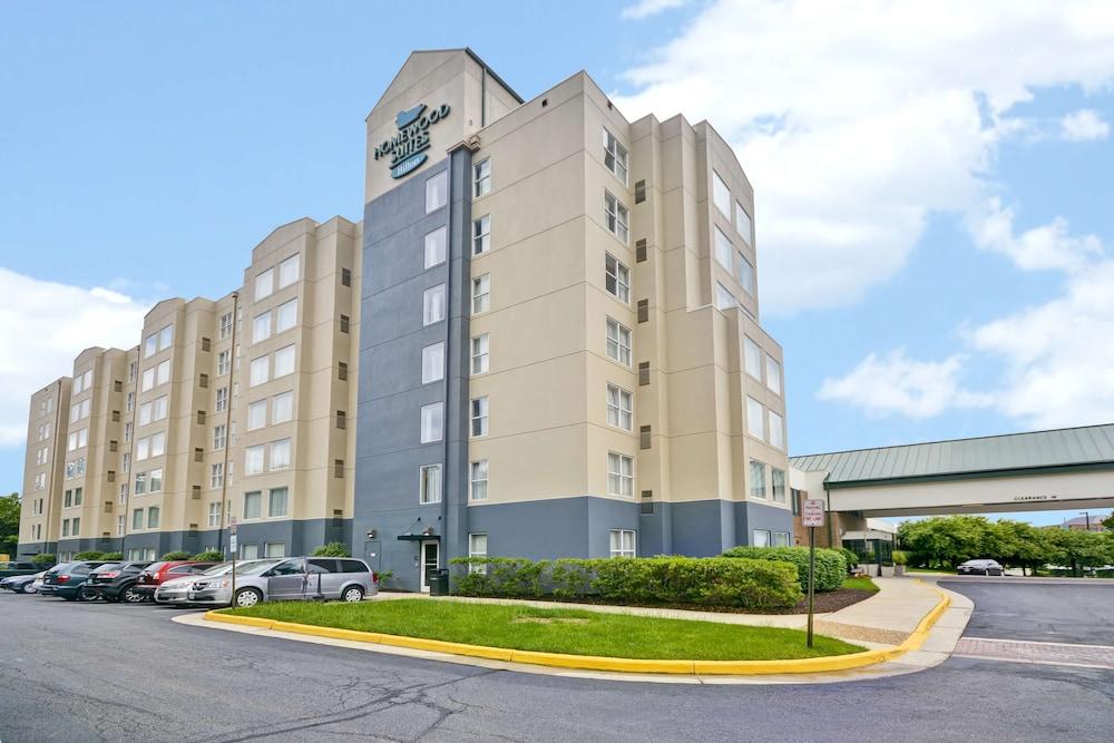 Homewood Suites by Hilton Dulles Int'l Airport - Featured Image