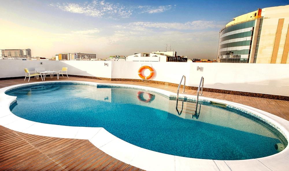 Al Sarab Hotel - Outdoor Pool