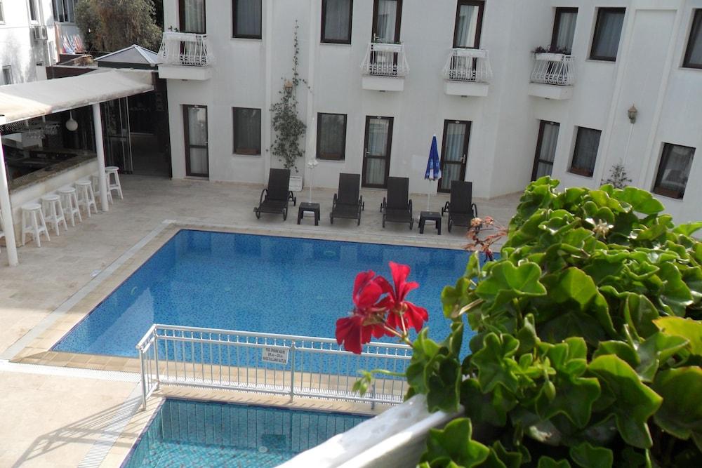 Asmin Hotel Bodrum - Outdoor Pool