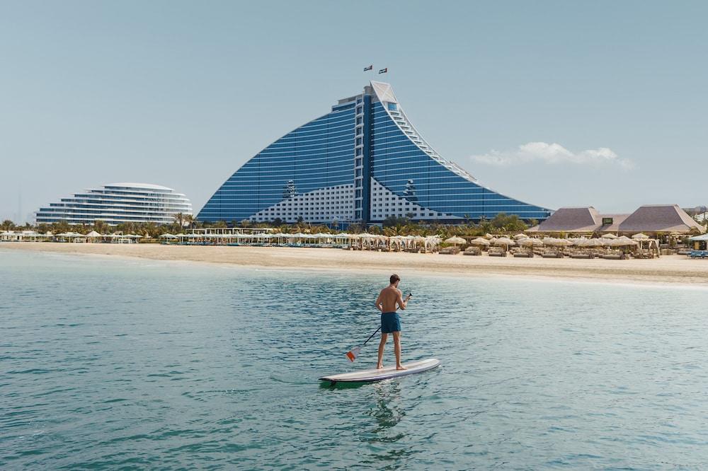 Jumeirah Beach Hotel - Featured Image
