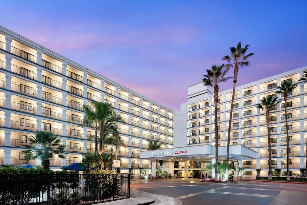 Fairfield by Marriott Anaheim Resort - Featured Image