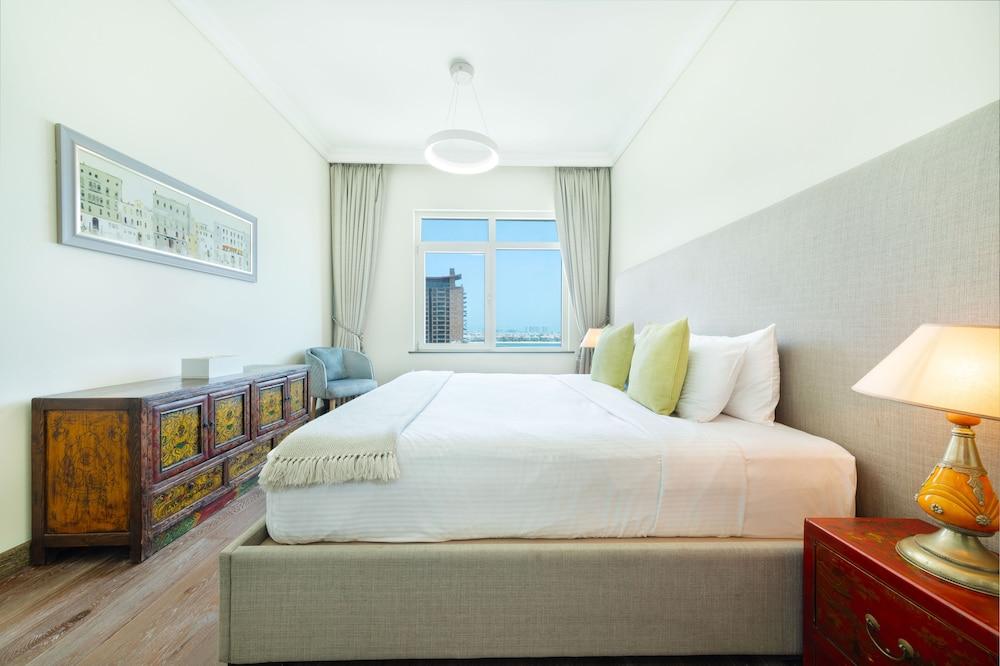 ميزون بريفييه - شقة مع إمكانية الوصول إلى الشاطئ بإطلالات على برج خليفة والبحر في النخلة - Room