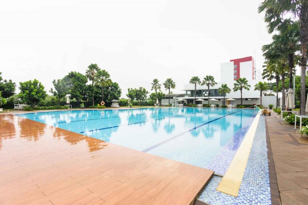 Bintang Property Aeropolis - Outdoor Pool