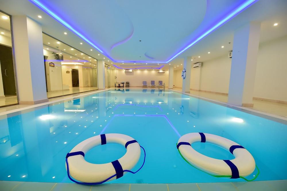 Olian Hotel - Pool