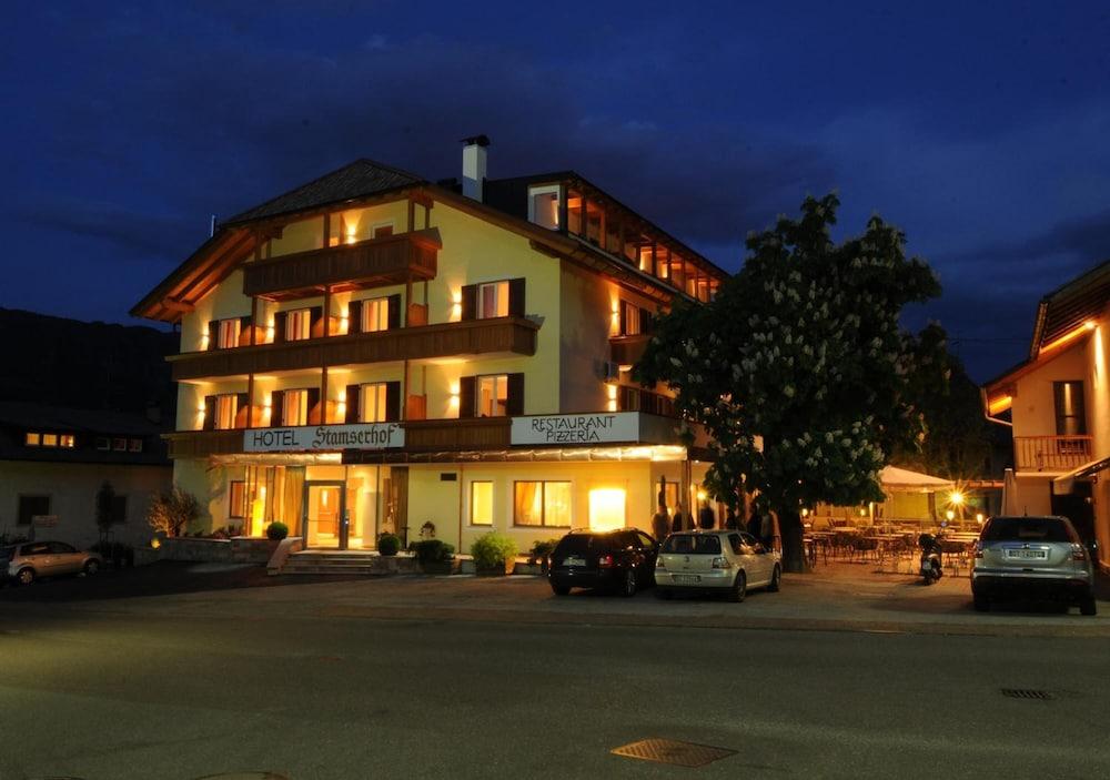 Hotel Stamserhof - Exterior