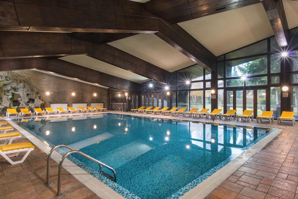 هوتل بيرين - Indoor Pool