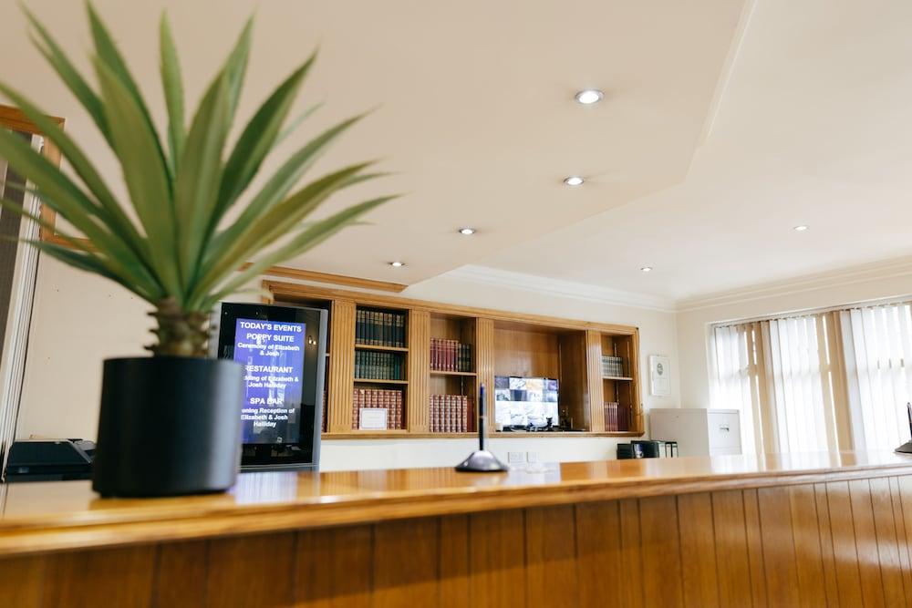 Best Western Bradford Guide Post Hotel - Reception Hall
