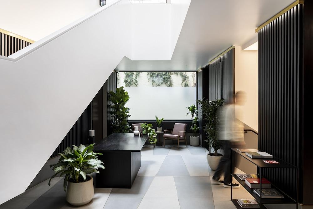 The Moorgate by Cove - Reception