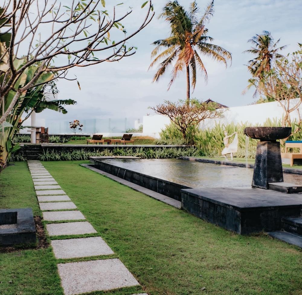 Bali Diamond Villas - Private Pool