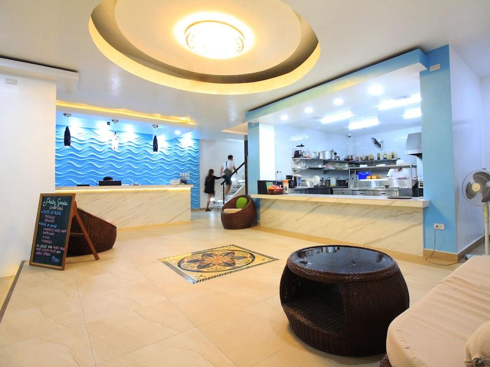 Manarra Seaview Resort - Lobby