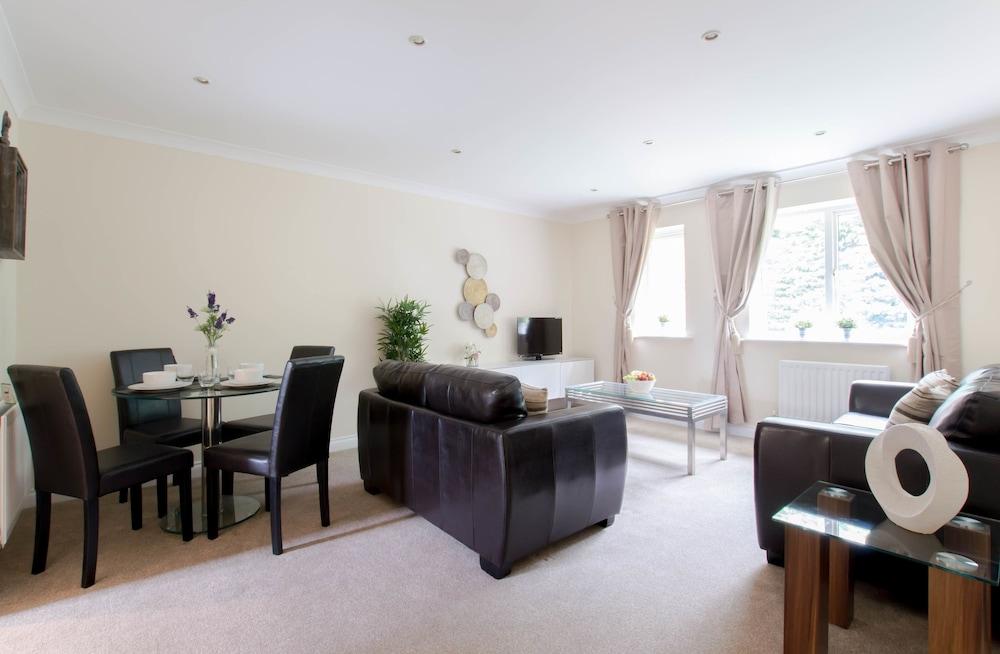 Copthorne Court Serviced Apartments - Featured Image