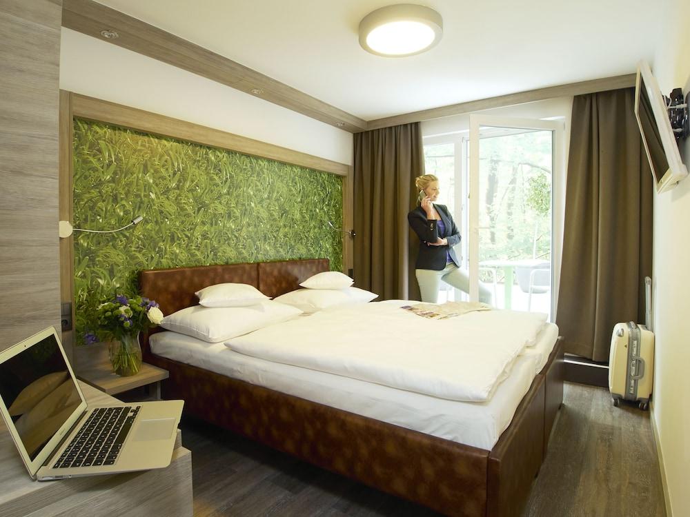 HB1 Hotel Wien Schönbrunn - Featured Image