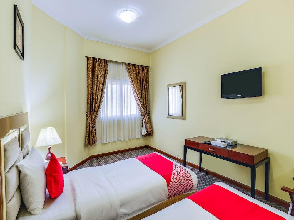 Ruwi Hotel Apartments - Room