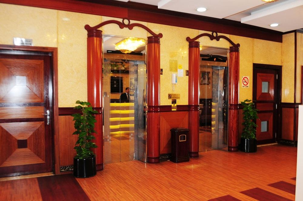 Fortune Hotel Deira - Interior Entrance