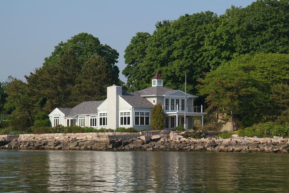 Thimble Islands Bed & Breakfast - Featured Image