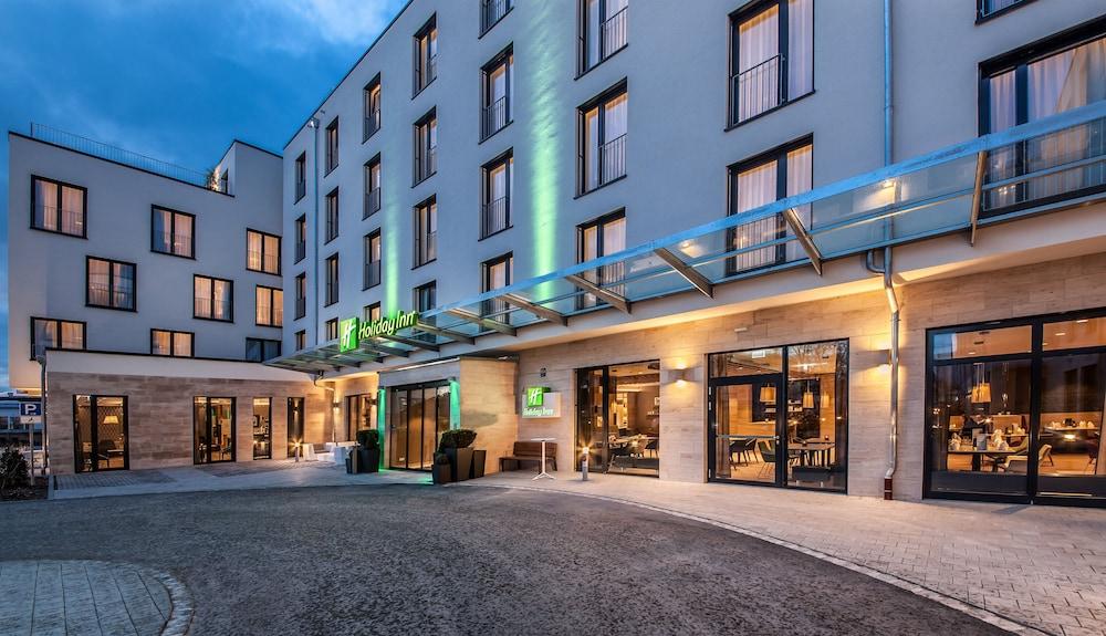 Holiday Inn Munich - City East, an IHG Hotel - Featured Image