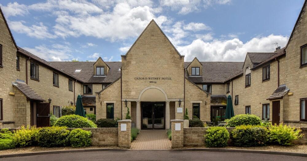 Oxford Witney Hotel - Featured Image