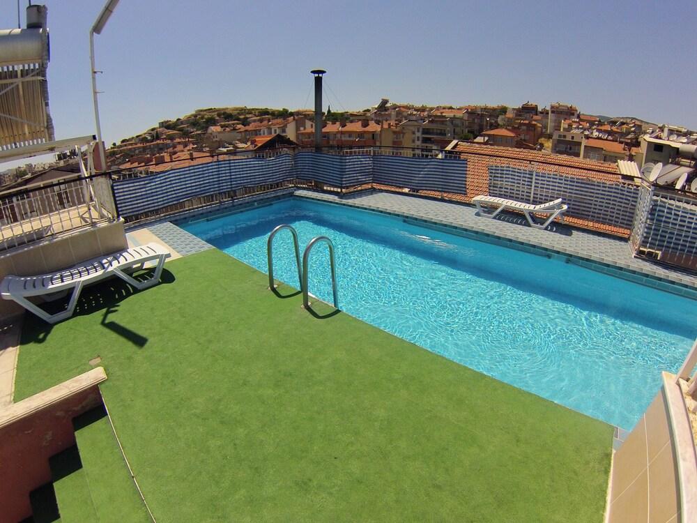 Ayvazali Hotel - Pool