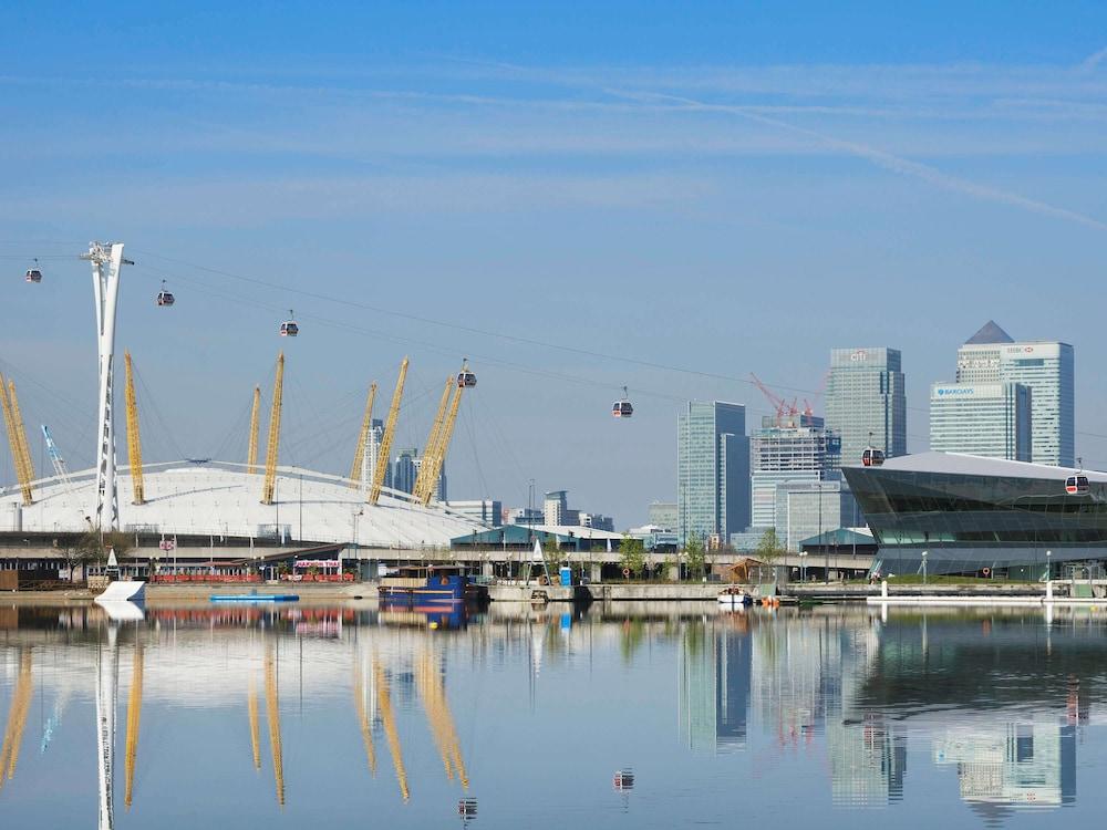 ibis London Excel Docklands - Exterior