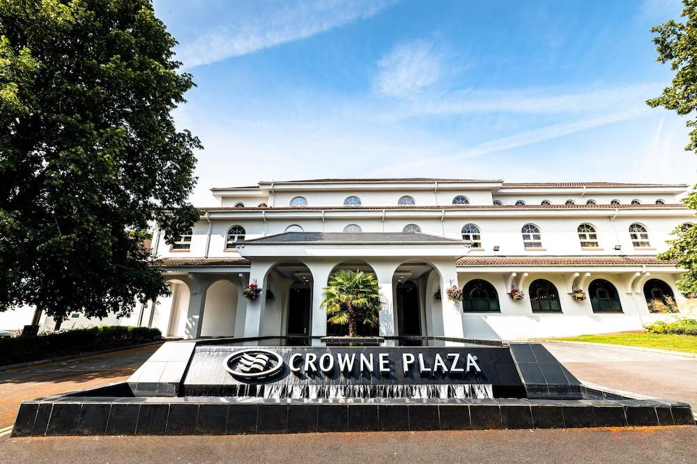 Crowne Plaza Gerrards Cross, an IHG Hotel - Exterior
