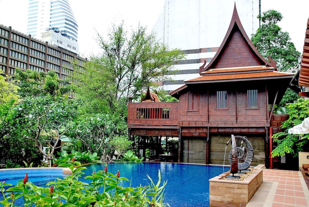 The Rose Hotel Bangkok - Featured Image
