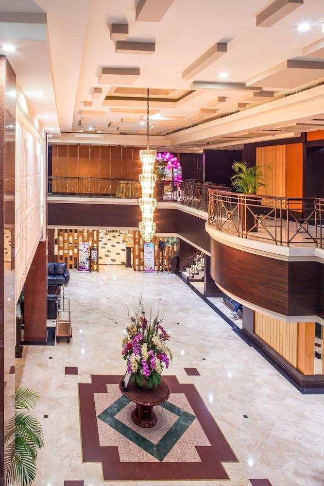 Hotel Orchardz Jayakarta - Lobby