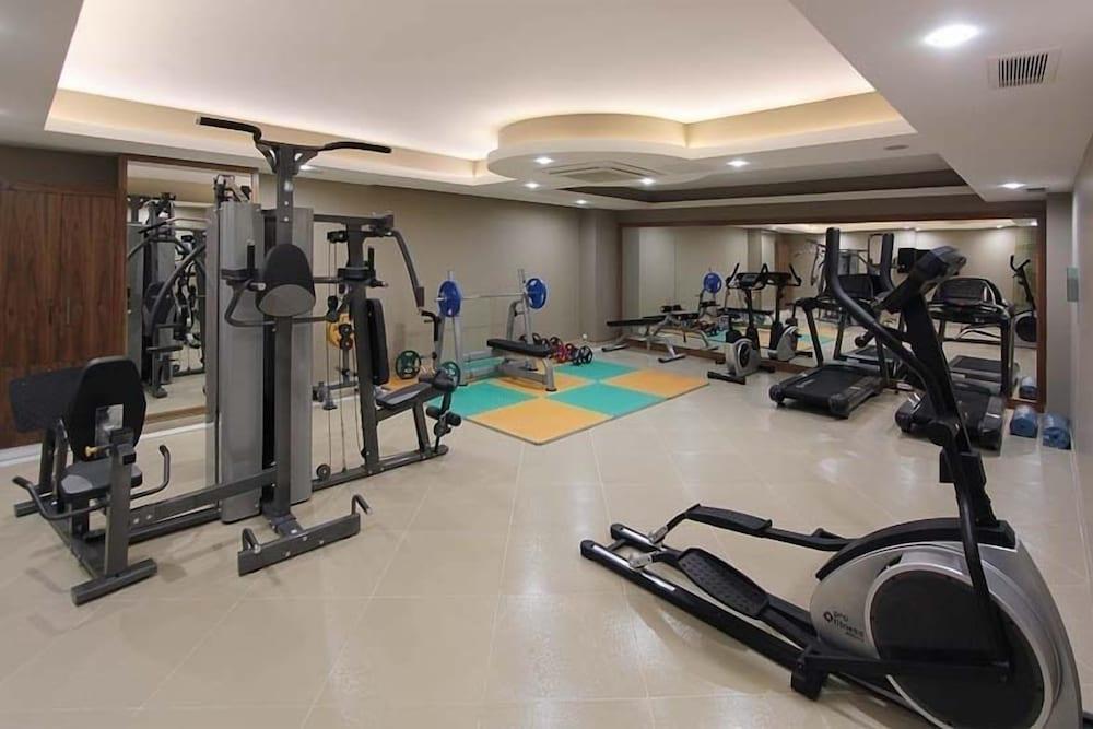 Forum Suite Hotel - Gym