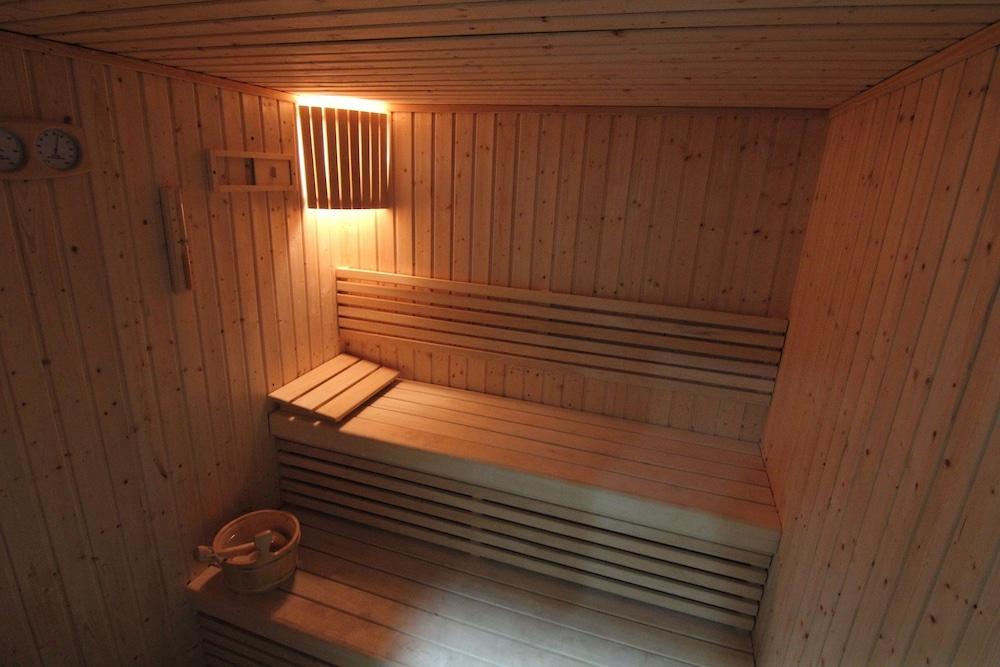 هوم تو هوم هوتل أبارتمينتس - Sauna