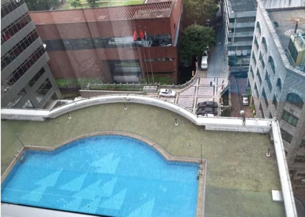 Hotel Canton - Pool