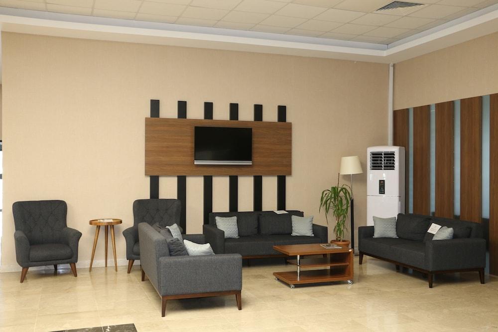 Aforia Thermal Residences - Lobby Sitting Area