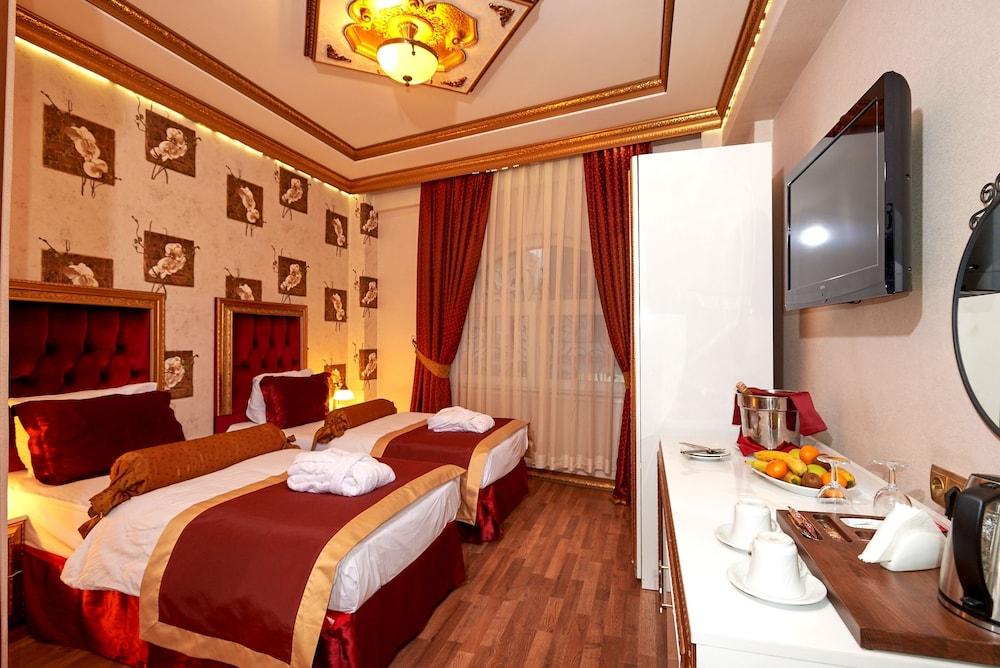 Marmara Deluxe Hotel - Room